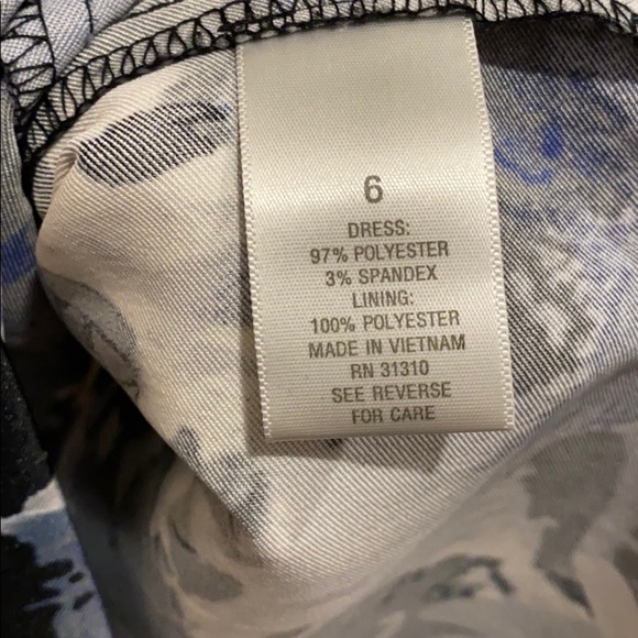 Dress Barn Size 6 Dress w/belted waist Blue Black - Picture 4 of 8